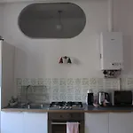 Pastrengo 2 Flats 아파트 *